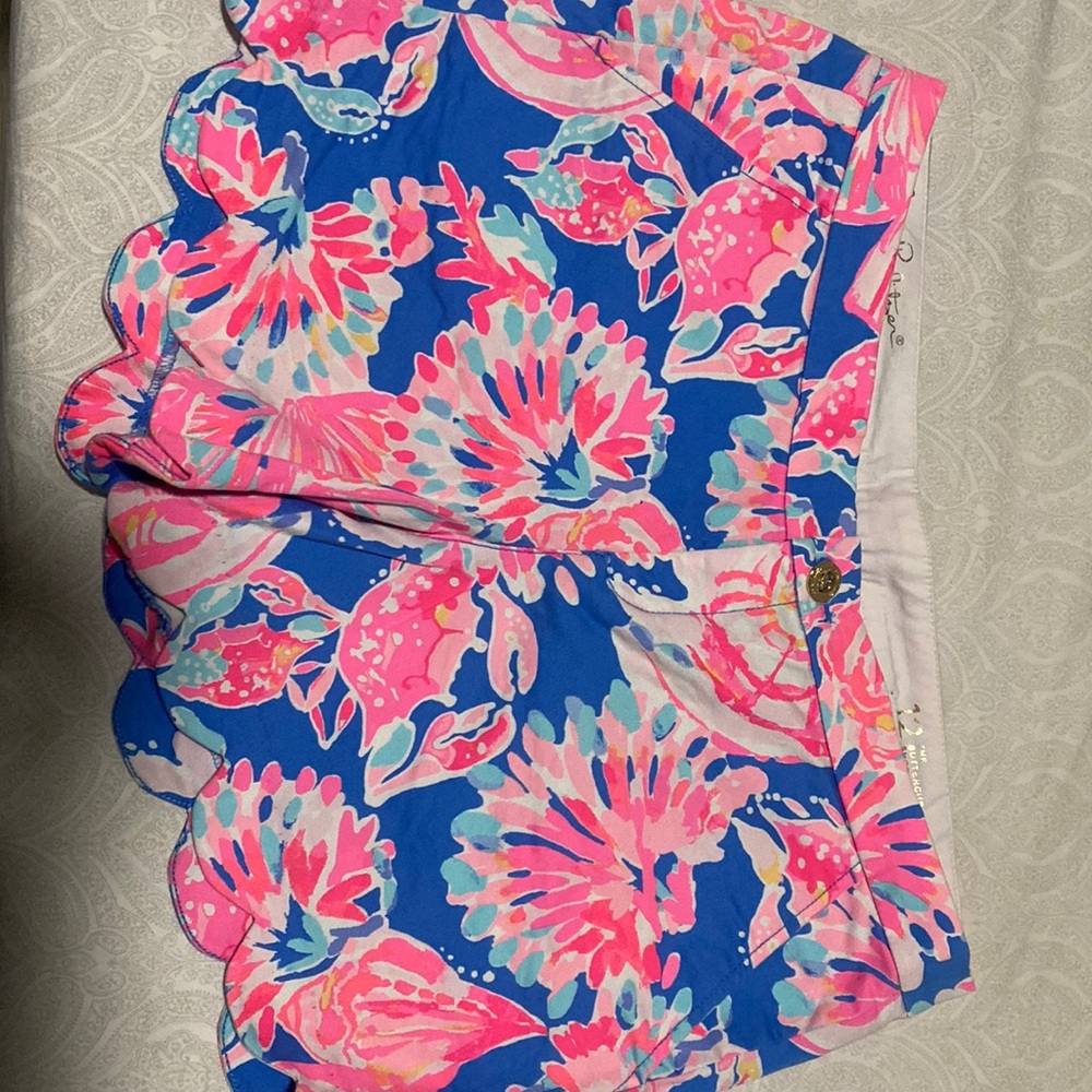 Love these!!! Size 12, worn x 4 times.